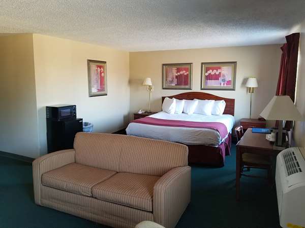 Suite - Americas Best Value Inn South St Louis - I-55, Exit 197