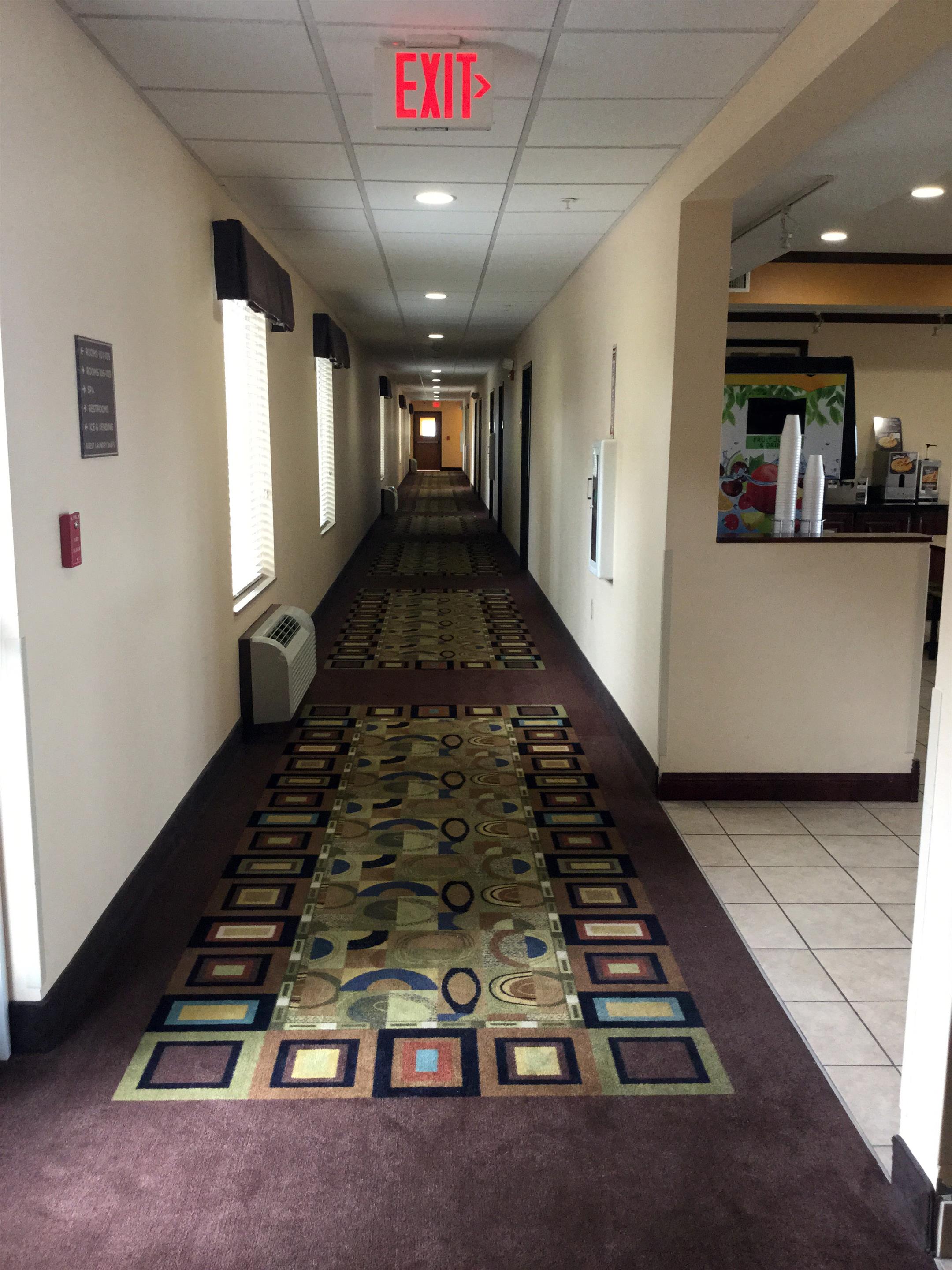 Hallway | Americas Best Value Inn St. Robert