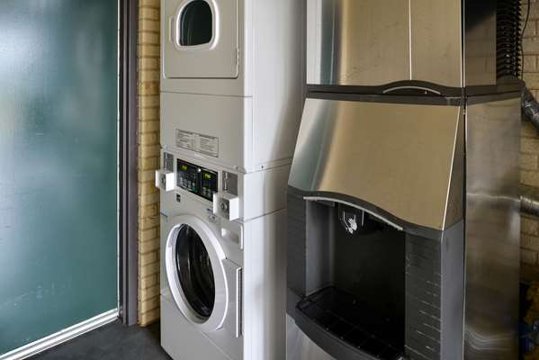  - Americas Best Value Inn & Suites Winona