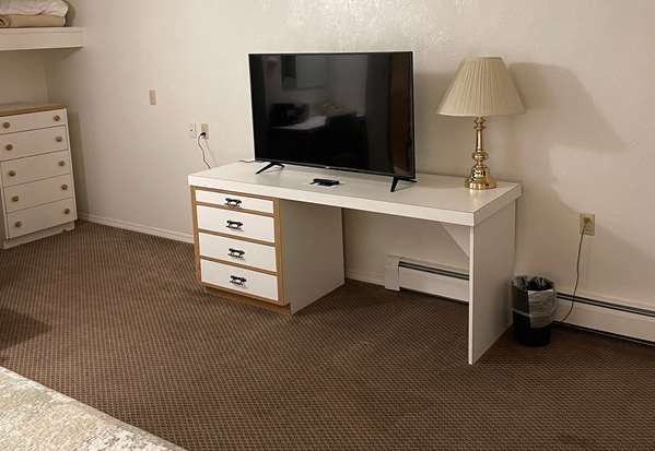  - Americas Best Value Inn Polson