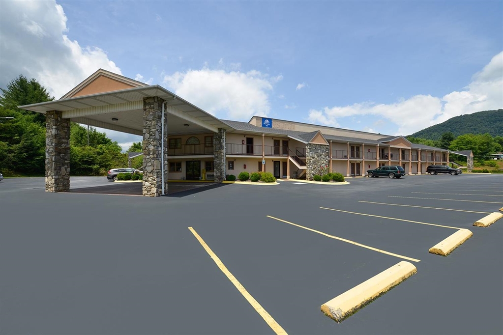 Americas Best Value Inn, Canton