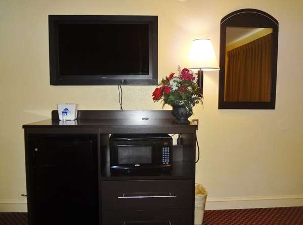  - Americas Best Value Inn Goldsboro