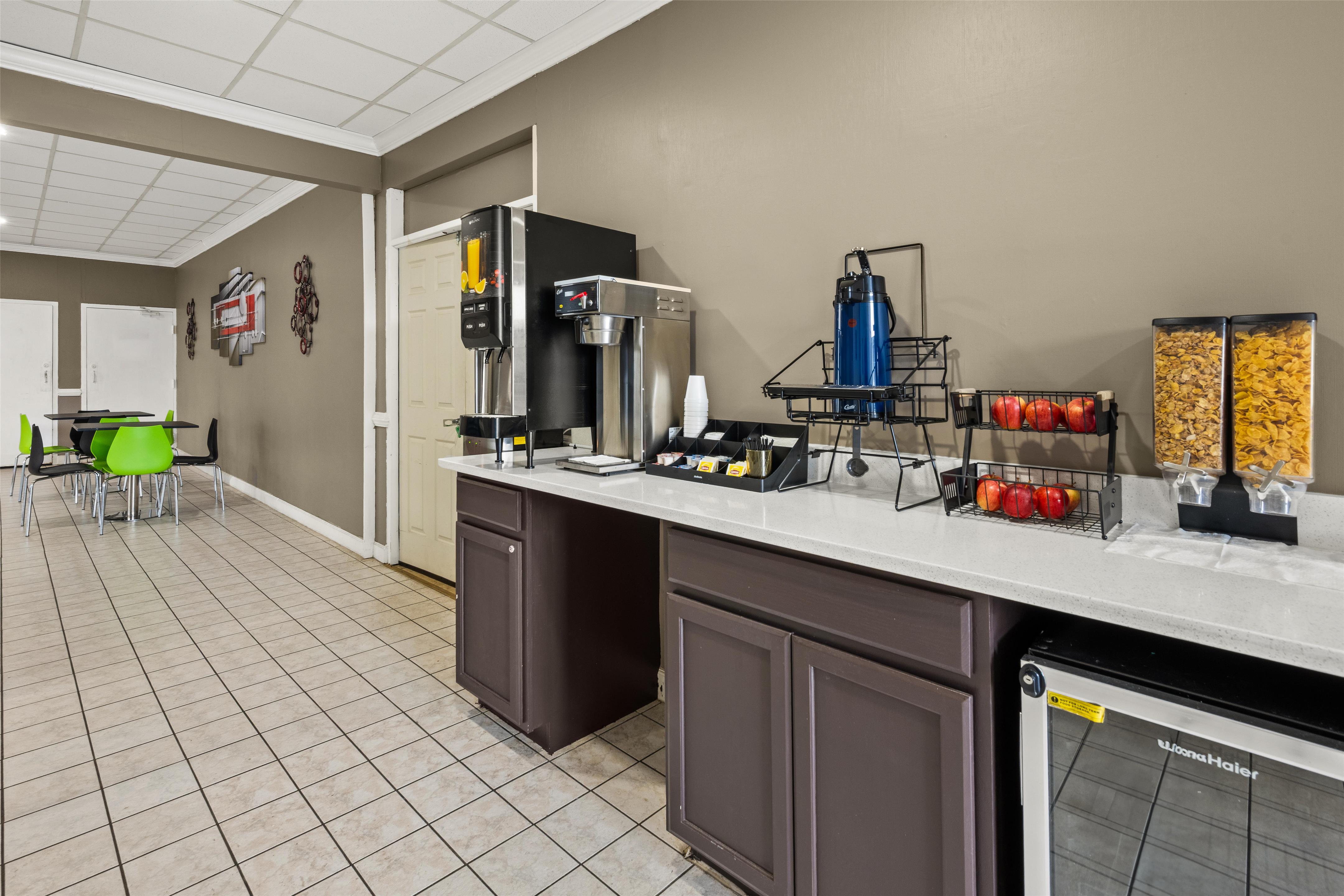 NC CoffeeArea | Americas Best Value Inn - Wilson