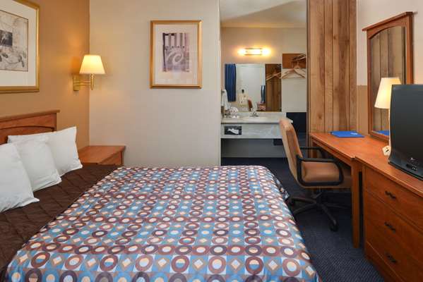  - Americas Best Value Inn Carson City