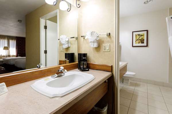  - Gold Country Inn & Casino Elko - I-80, Exit 303