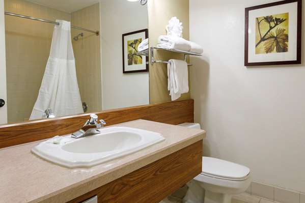  - Gold Country Inn & Casino Elko - I-80, Exit 303