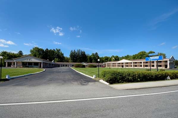 Exterior view - Americas Best Value Inn Central Valley