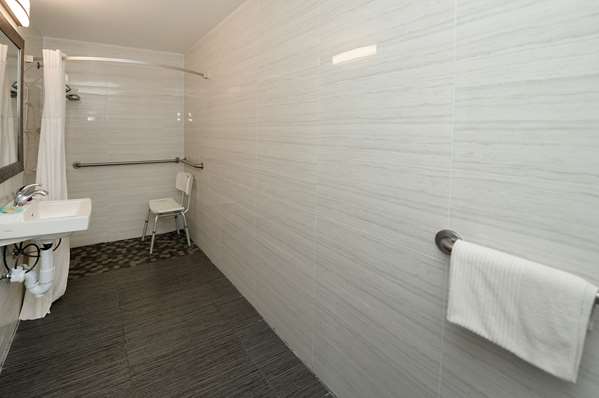  - Americas Best Value Inn Central Valley