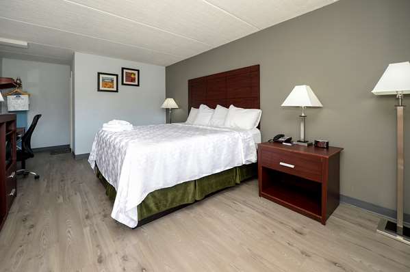  - Americas Best Value Inn Central Valley