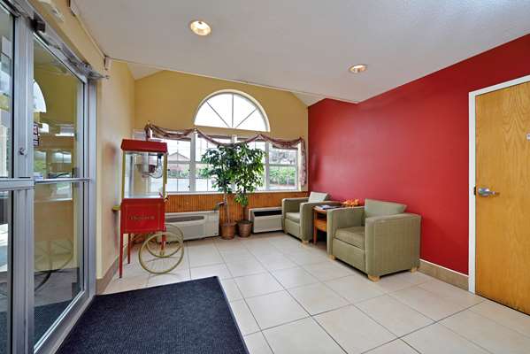  - Americas Best Value Inn East Syracuse - I-90, Exit 35