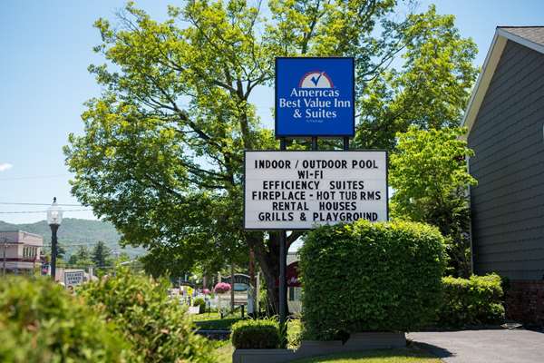 Exterior view - Americas Best Value Inn Lake George