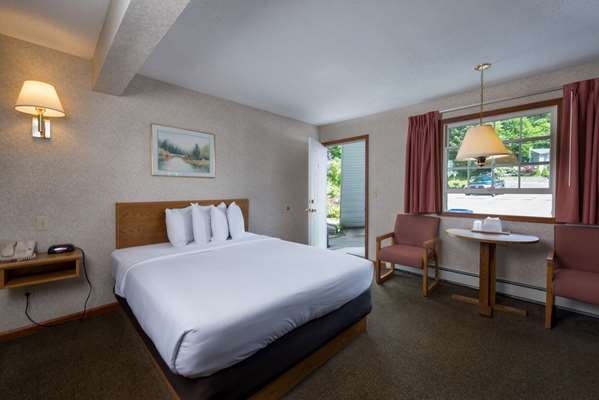  - Americas Best Value Inn Lake George