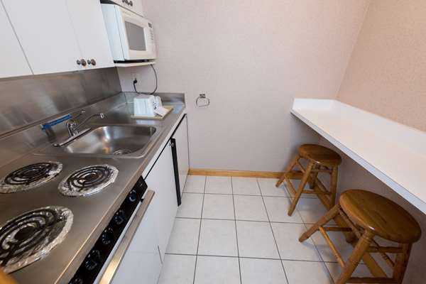  - Americas Best Value Inn Lake George