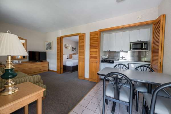  - Americas Best Value Inn Lake George