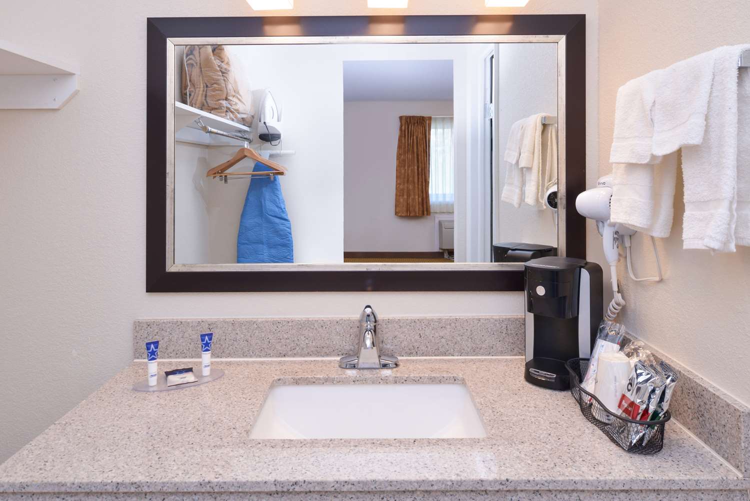 Americas Best Value Inn Plattsburgh — from the gallery