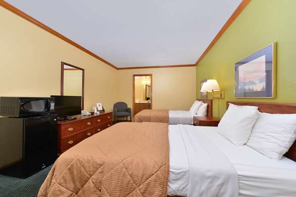  - Americas Best Value Inn Maumee - I-80 & I-90, Exit 59