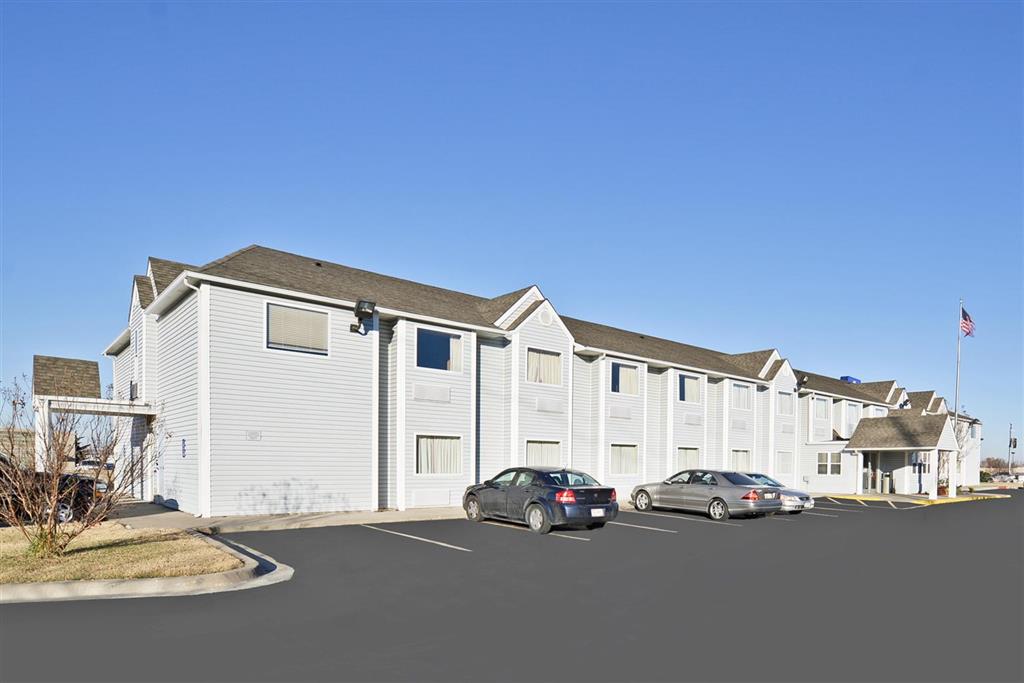 Americas Best Value Inn Suites Ada