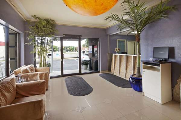  - Canadas Best Value Inn Richmond Hill