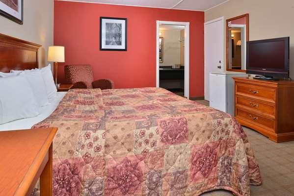  - Canadas Best Value Inn St Catharines