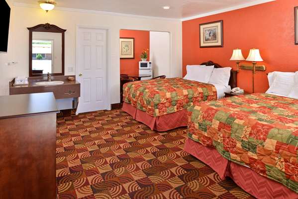  - Americas Best Value Inn & Suites Klamath Falls