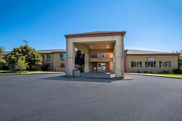 Exterior view - Americas Best Value Inn La Grande