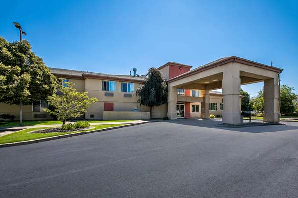 Exterior view - Americas Best Value Inn La Grande