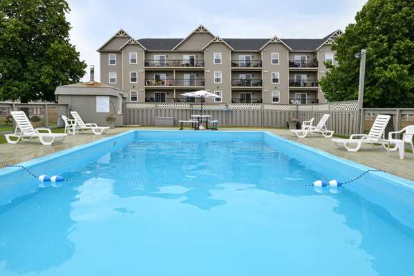 Pool - Canadas Best Value Inn & Suites Charlottetown