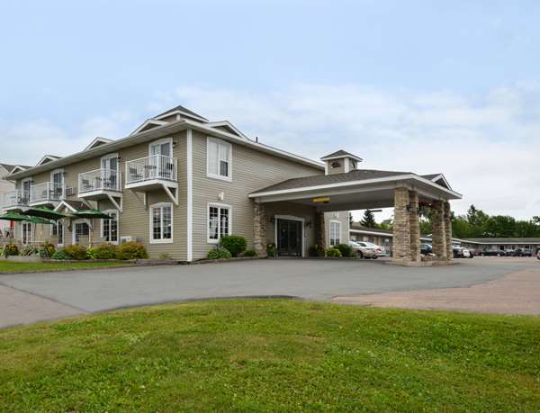 Exterior view - Canadas Best Value Inn & Suites Charlottetown