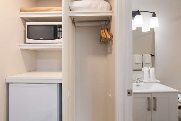  - Canadas Best Value Inn & Suites Charlottetown