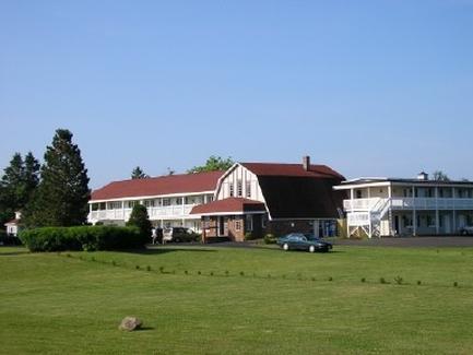 Canadas Best Value Inn & Suites