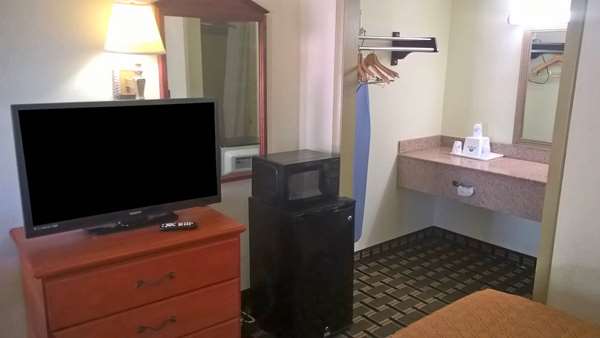  - Americas Best Value Inn Anderson
