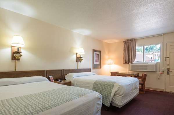  - Americas Best Value Inn by the River Hot Springs