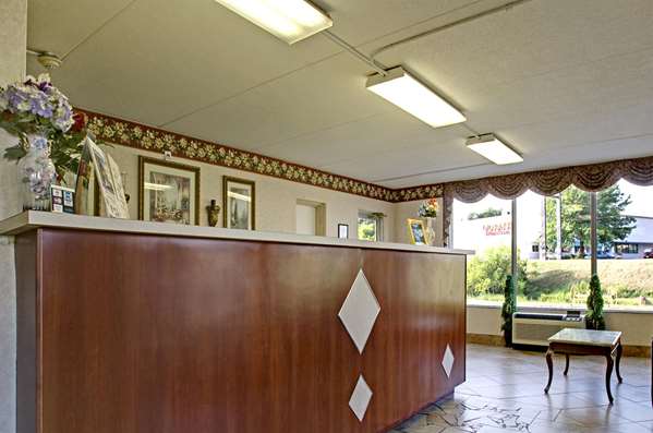  - Americas Best Value Inn & Suites Knoxville - I-75, Exit 108