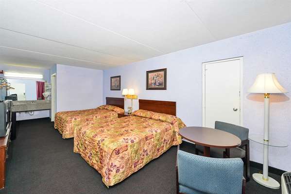  - Americas Best Value Inn & Suites Knoxville - I-75, Exit 108