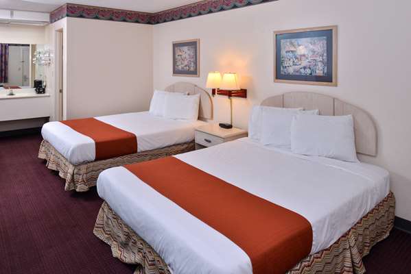  - Americas Best Value Inn Wildersville - I-40, Exit 108