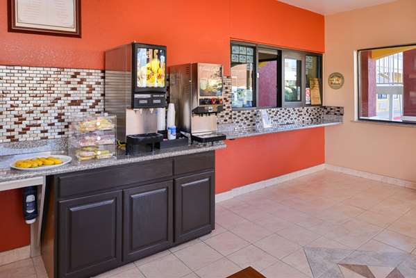  - Americas Best Value Inn Baytown