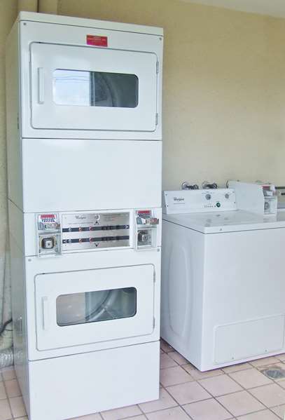  - Americas Best Value Inn Beaumont - I-10, Exit 851