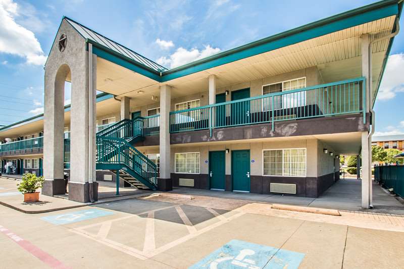 Exterior | Americas Best Value Inn Fort Worth