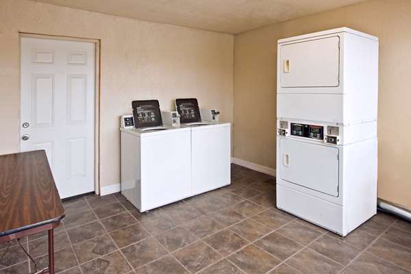  - Americas Best Value Inn Garland - I-30, Exit 59