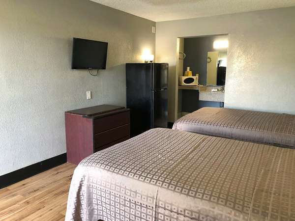  - Americas Best Value Inn Garland - I-30, Exit 59