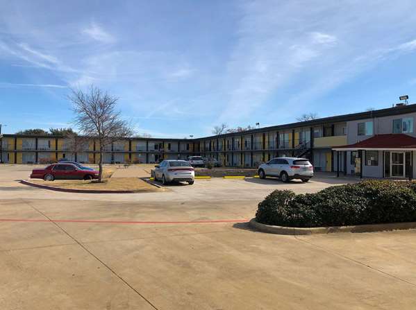 Exterior view - Americas Best Value Inn Garland - I-30, Exit 59