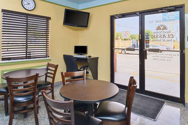  - Americas Best Value Inn & Suites Downtown Houston - I-45, Exit 50