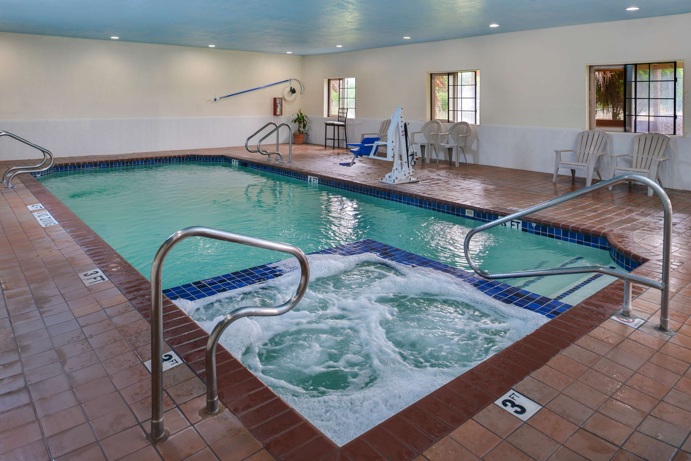Indoor Pool | Americas Best Value Inn and Suites Houston FM 1960