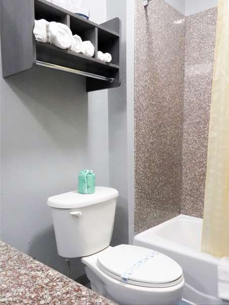  - Americas Best Value Inn & Suites Bush Airport Humble - I-69, Exit 147