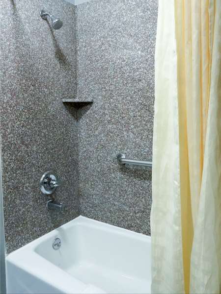  - Americas Best Value Inn & Suites Bush Airport Humble - I-69, Exit 147