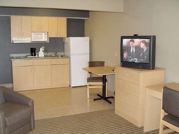  - Americas Best Value Inn Midland - I-20, Exit 134