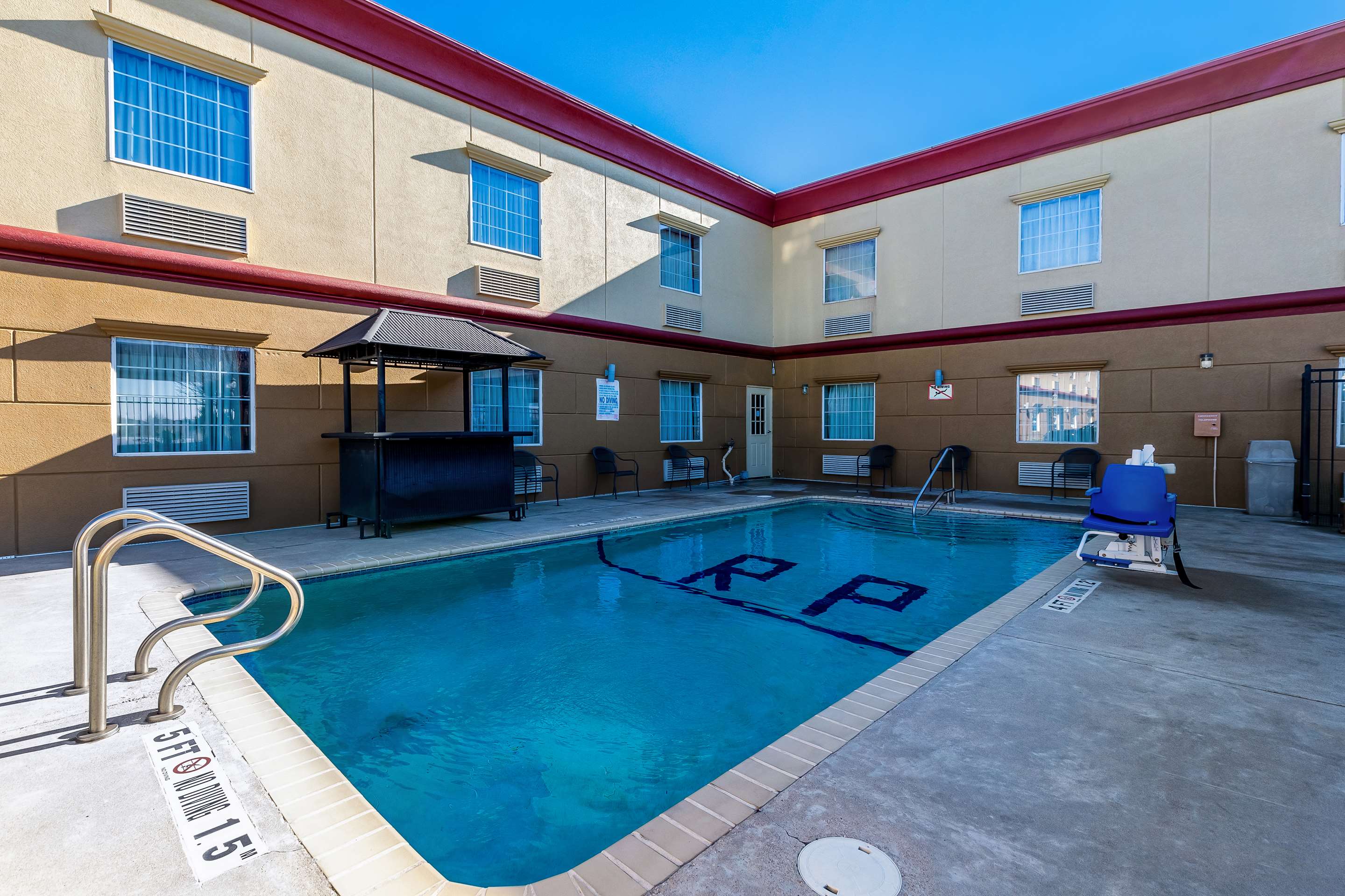 Pool | Americas Best Value Inn - Temple