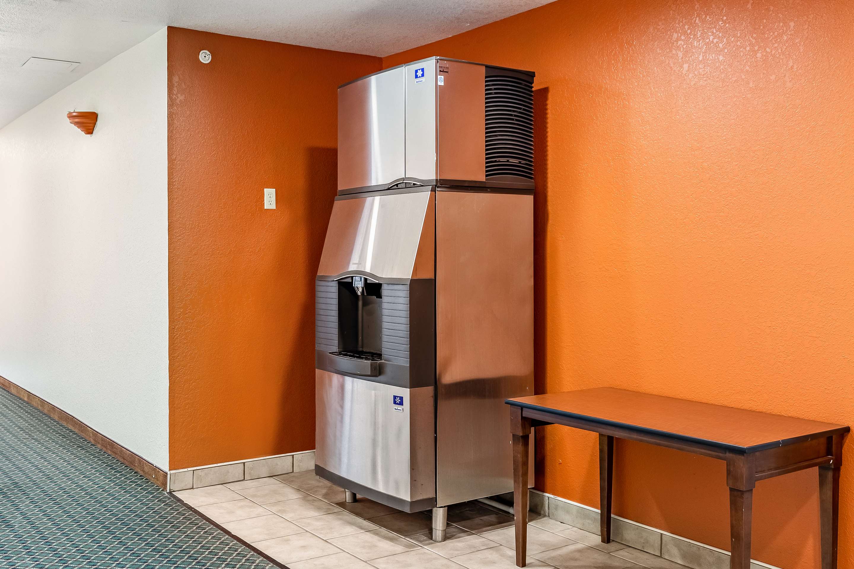 Vending | Americas Best Value Inn - Temple