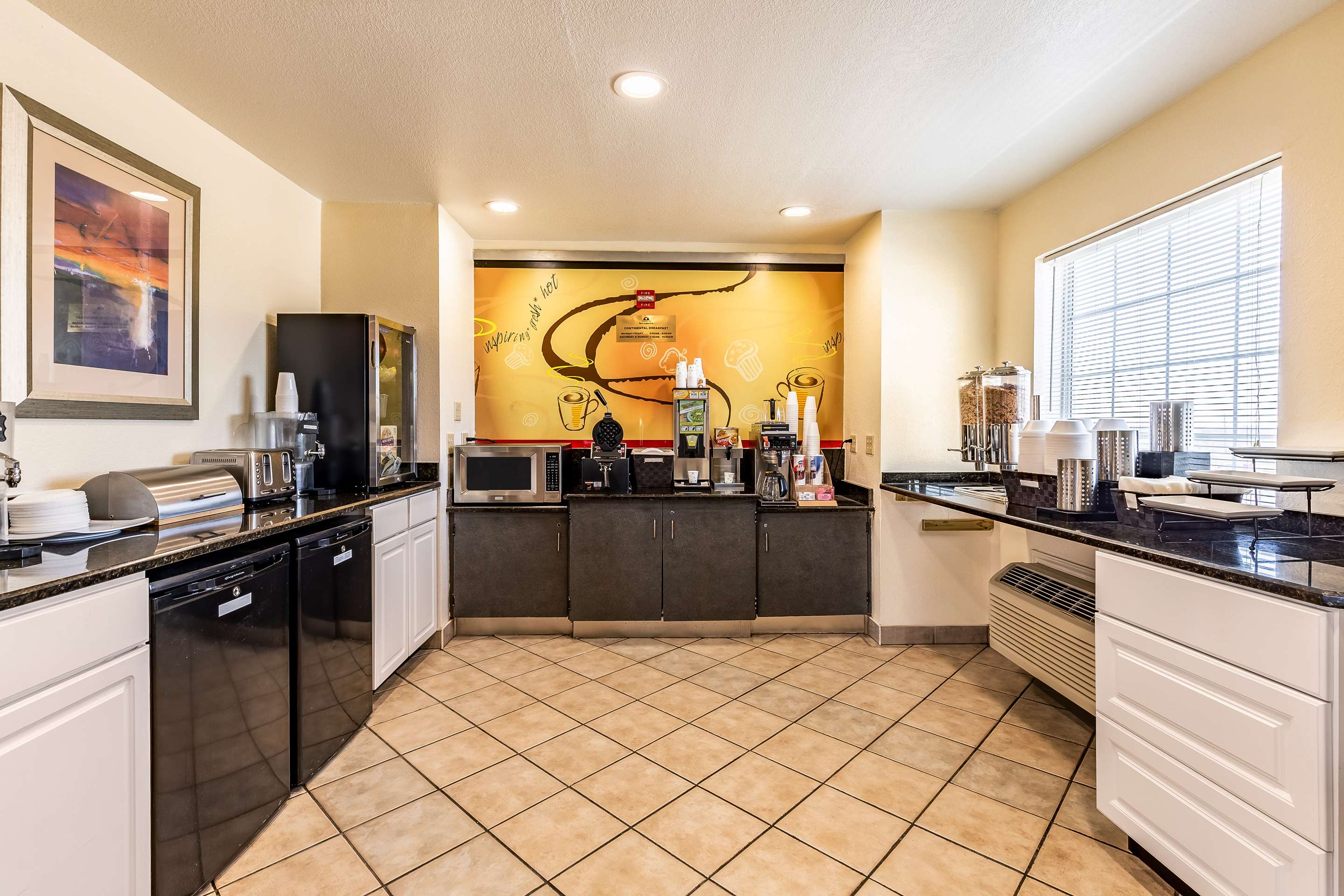 Breakfast Area | Americas Best Value Inn - Temple