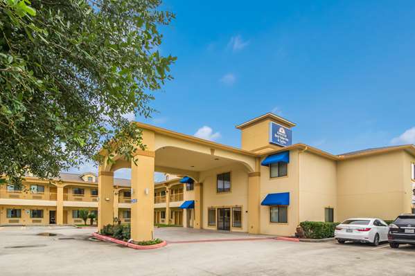 Exterior view - Americas Best Value Inn & Suites Tomball